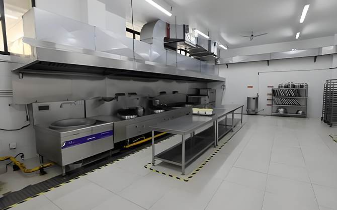 中央廚房整體升級(jí)改造，瑞能廚具解決方案助你一步領(lǐng)先！ 